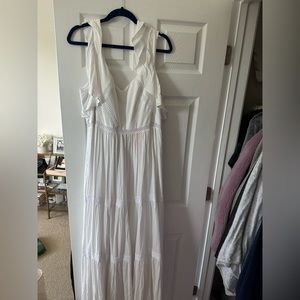 NWT 16/XL Lilly Pulitzer white maxi!! Great for brides!!!